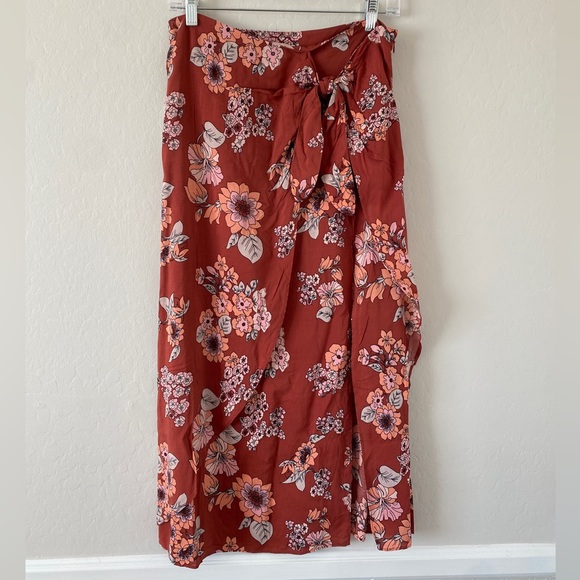 Free People Floral Wrap Midi Skirt NWT - Picture 4 of 14